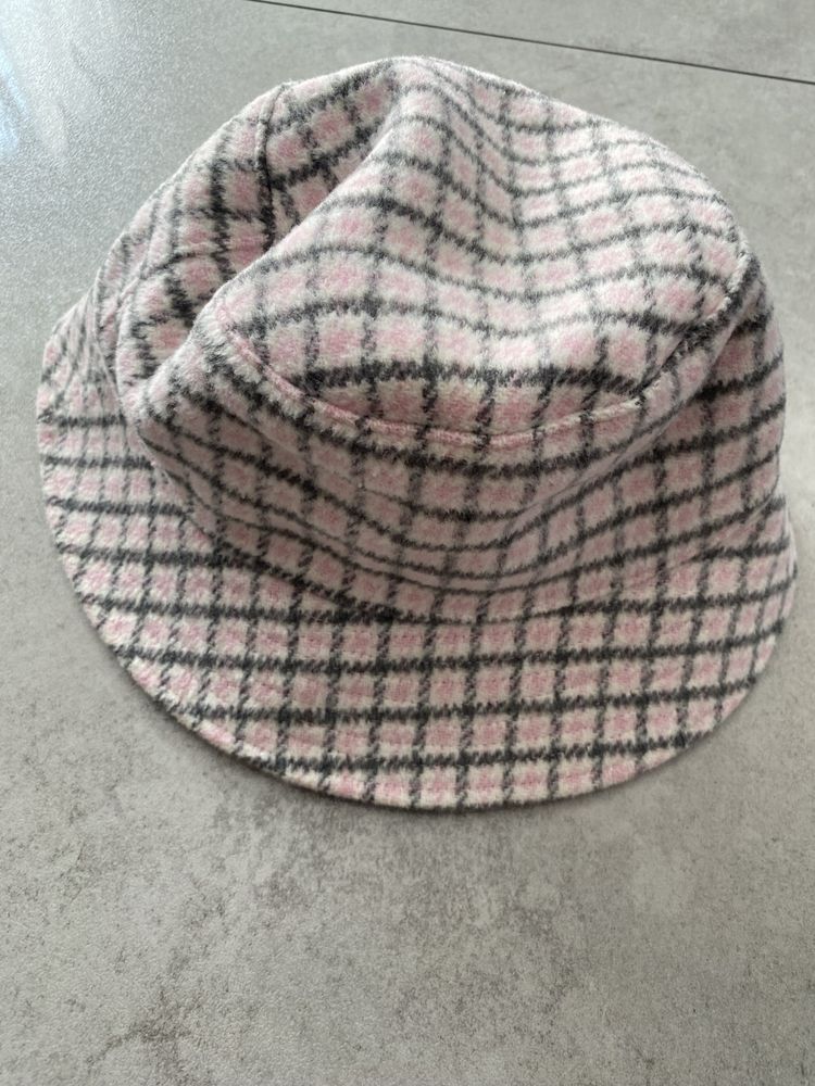 Nowa czapka beret  C& A kapelusz