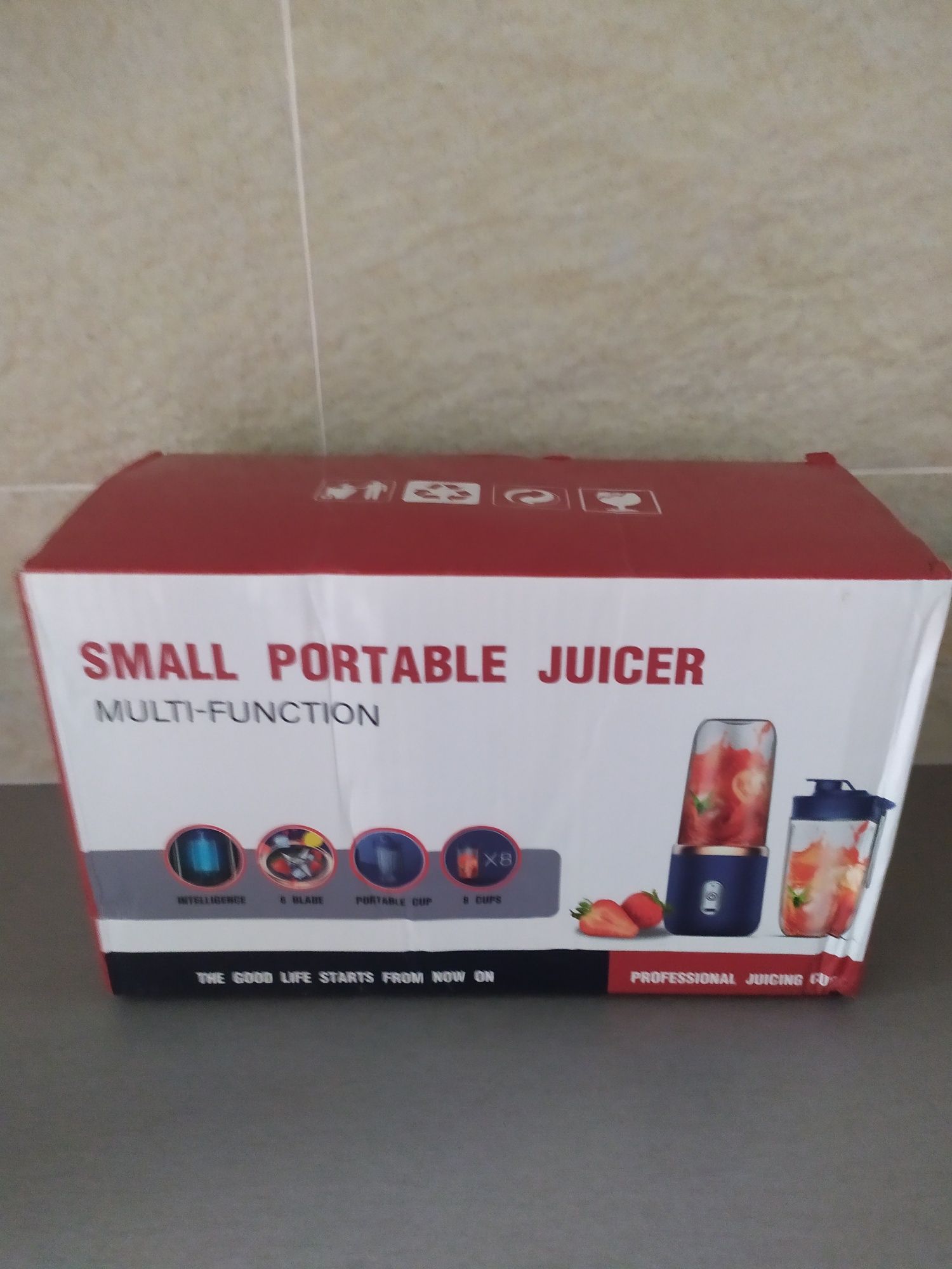 Blender mikser do smoothe na USB + dodatkowy kubek z zamknięciem