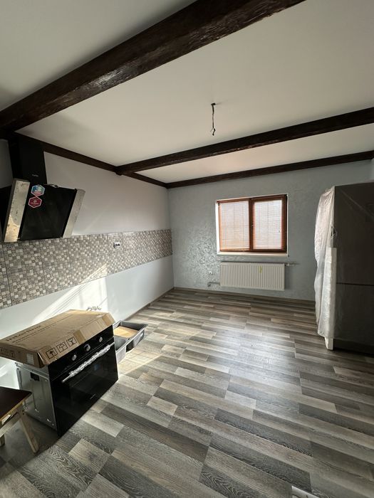 Продається будинок в Яблуниці Буковель