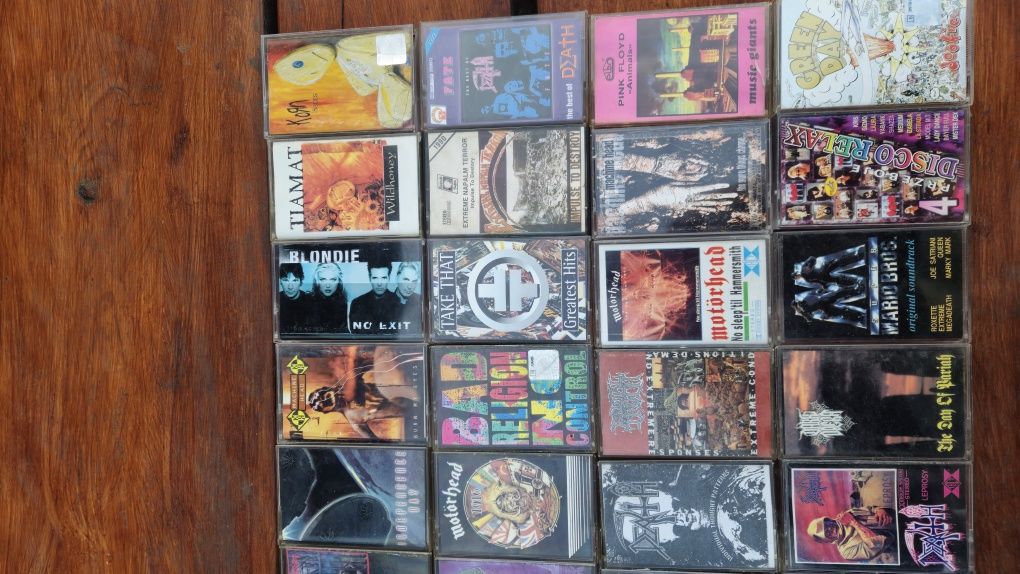 42 kasety metal rock