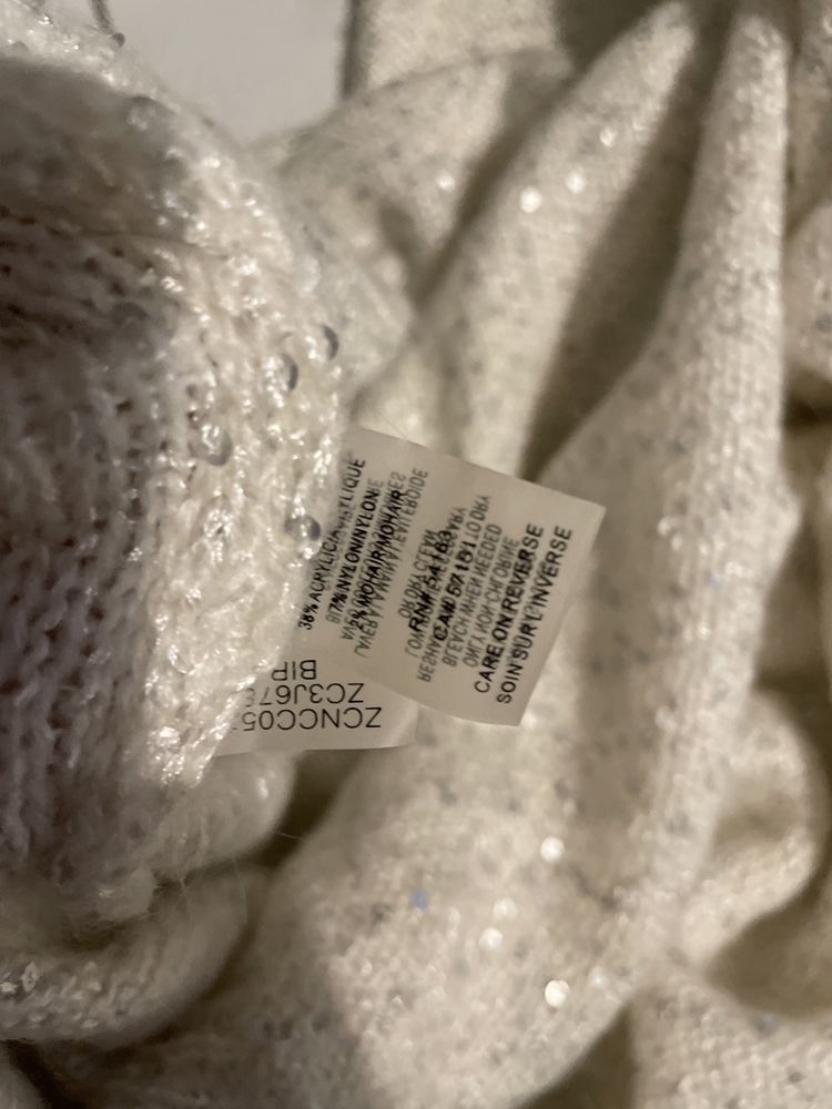 Damski nowy sweterek kolor kremowy M Calvin Klein