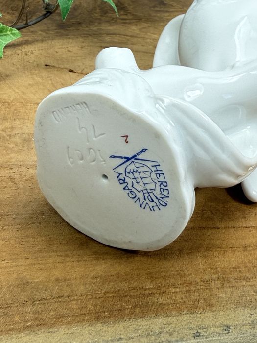 Porcelana Herend biała papuga figurka kolekcjonerska