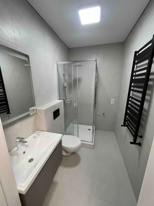 Продаж 1,5 квартири БОЗДОШ ЖК Б4