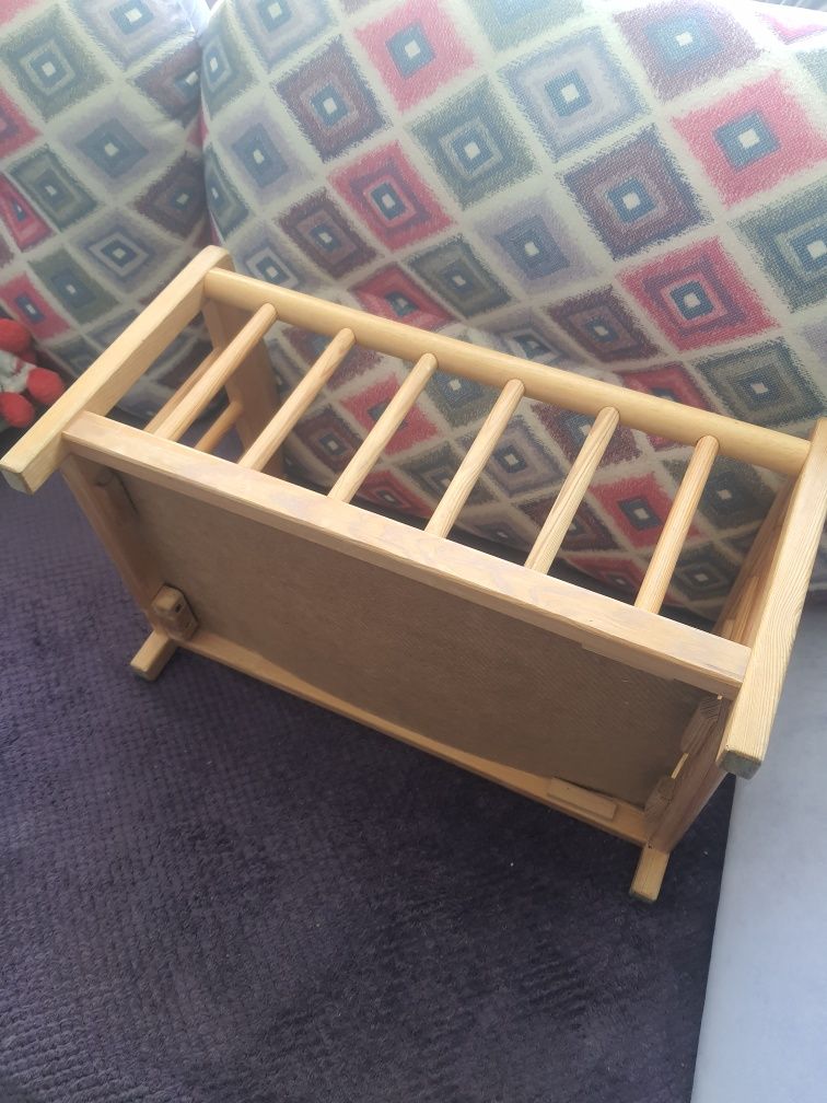 Drewniane łóżeczko dla Lalek