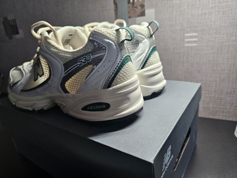 Оригінал New  Balance 530 MR530SX 41.5 (8) 26 см Білий/ Зелений