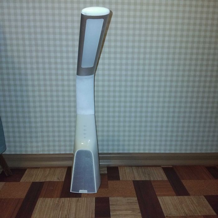 Настільна лампа Intelite DL7 9W 3000-6500K