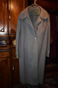 Пальто женское демисезонное,ткань натуральная шерсть