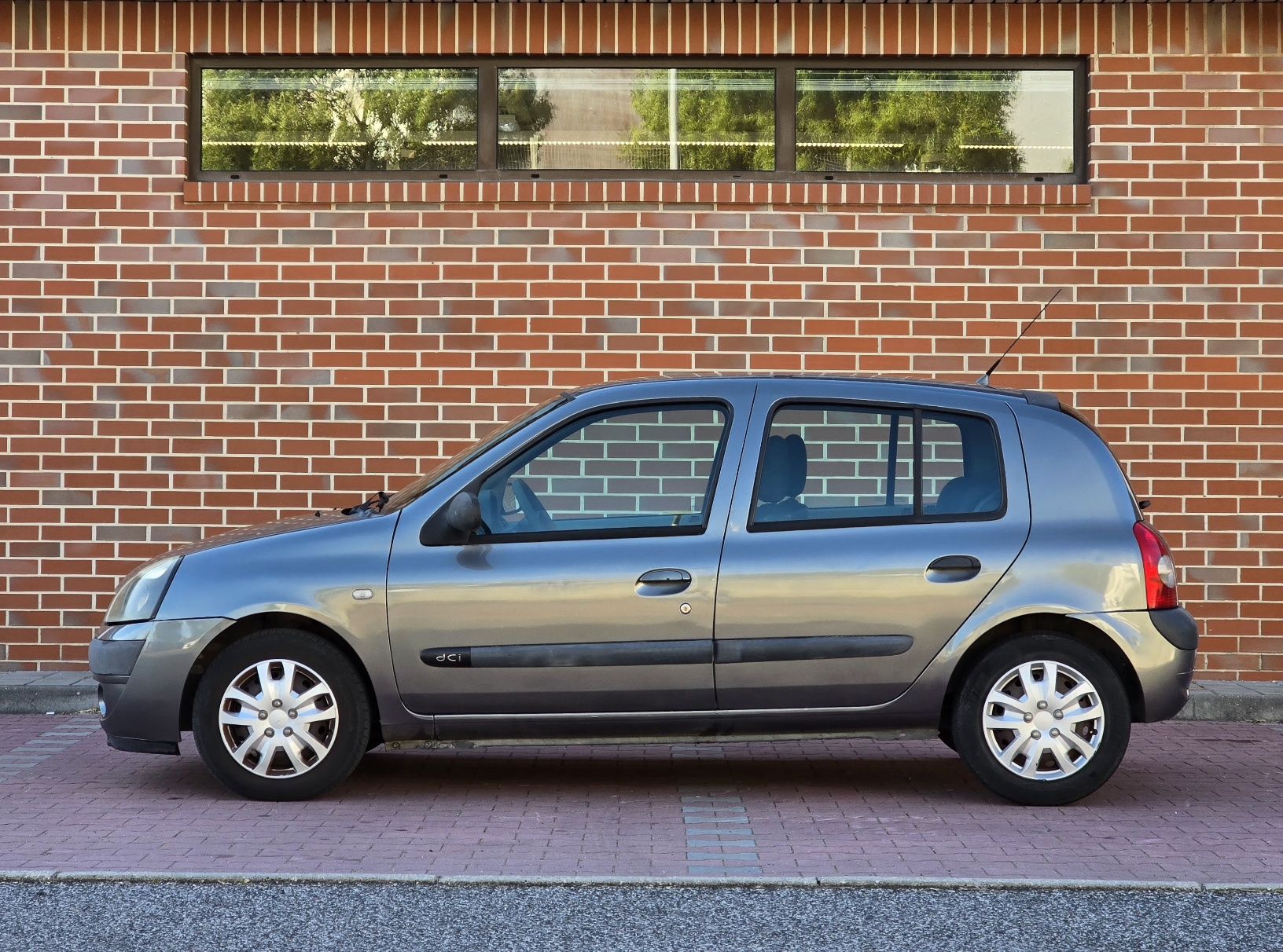 Renault Clio 1.5 DCI 82cv