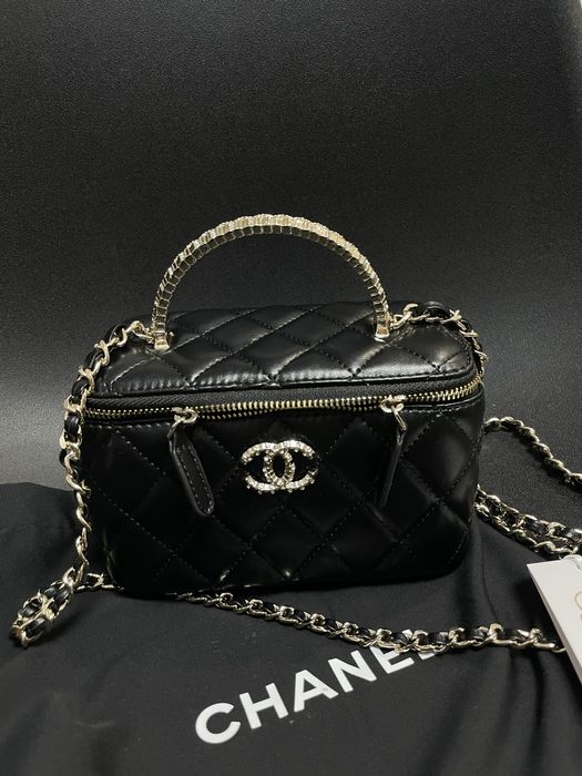 Шкіряна сумка Chanel Vanity Case Bag Шанель