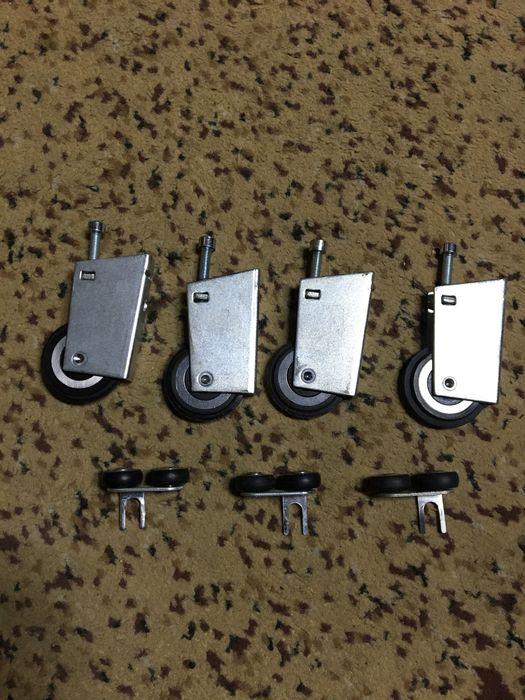 Ролики шкаф купе