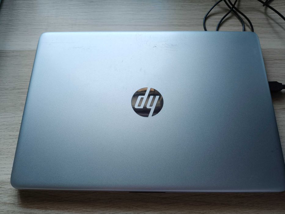 HP laptop 14S --