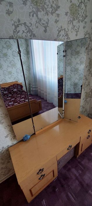 Комплект меблів для спальні