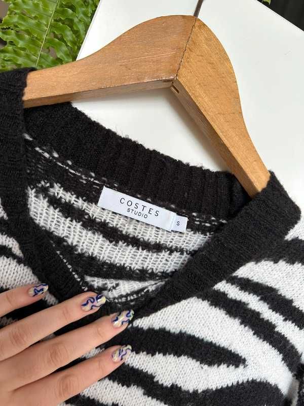 sweter oversize zebra w zeberke