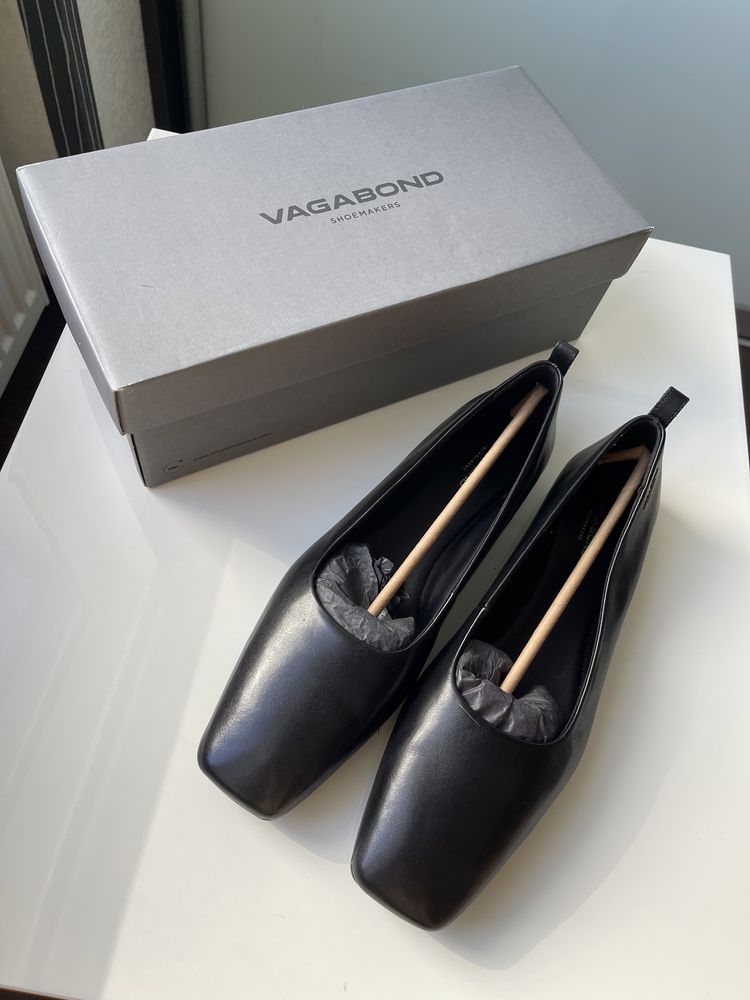 Шкіряні балеринки Vagabond