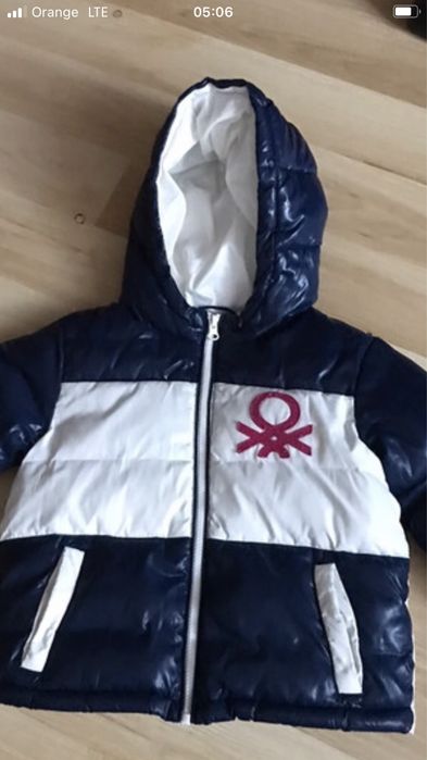 Kurtka zimowa  dziecięca   United Colors of Benetton r. 110