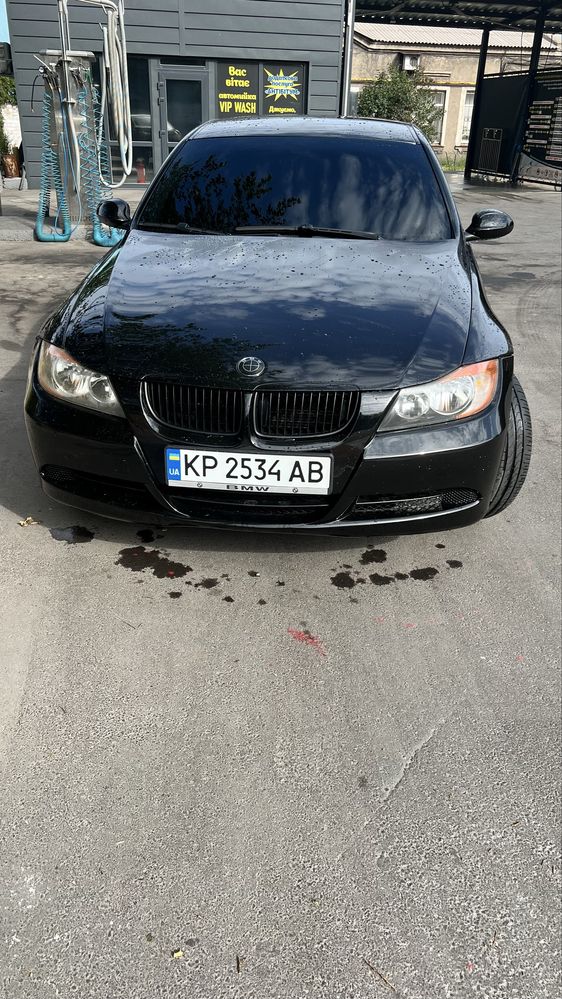 BMW E90  2.5 218 л.с