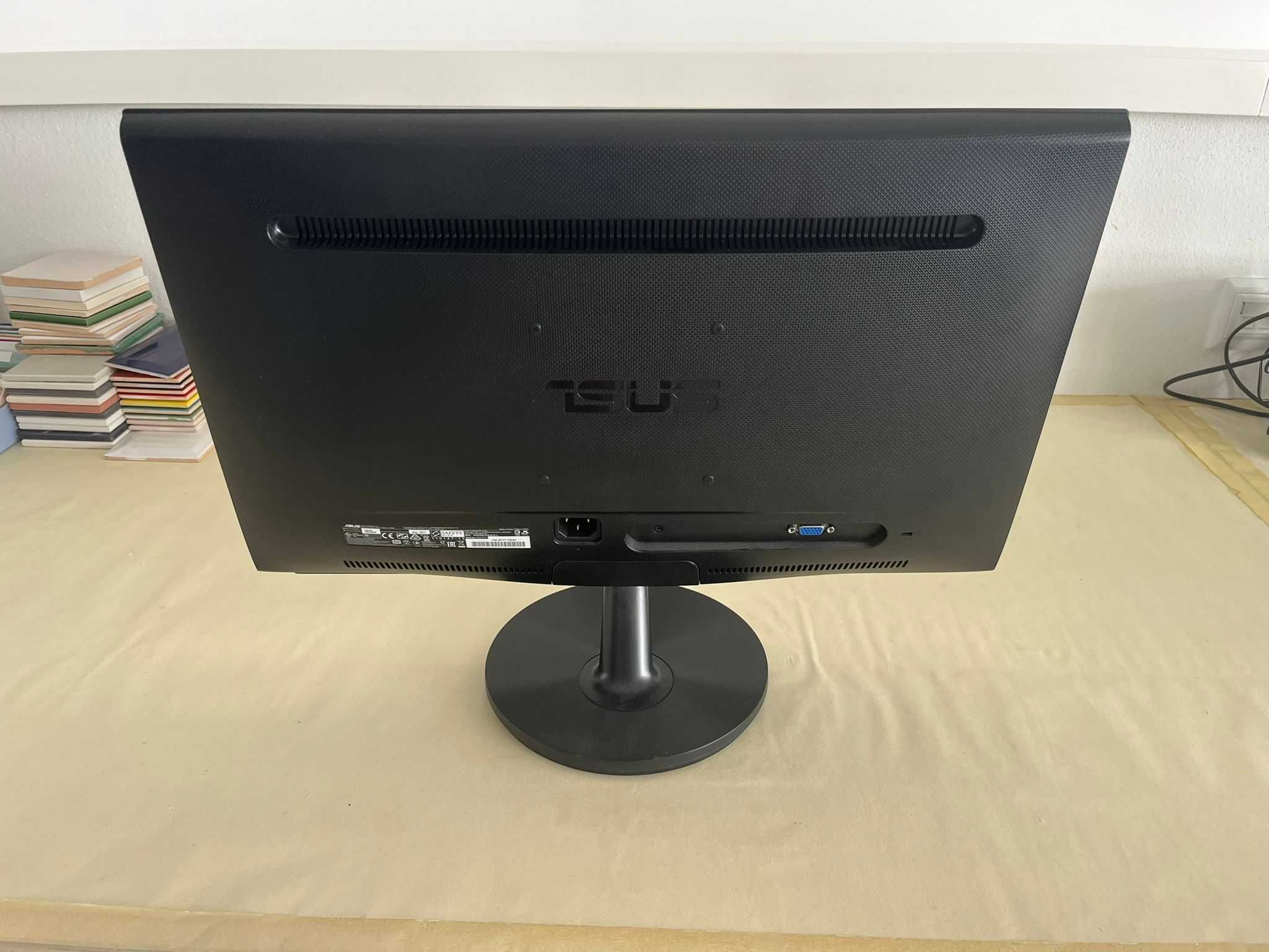 Monitor Asus 22 polegadas