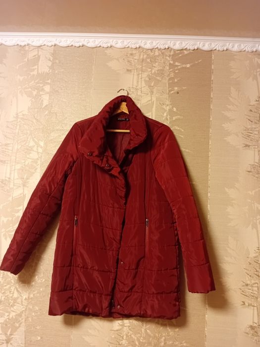 Продам куртки зимние