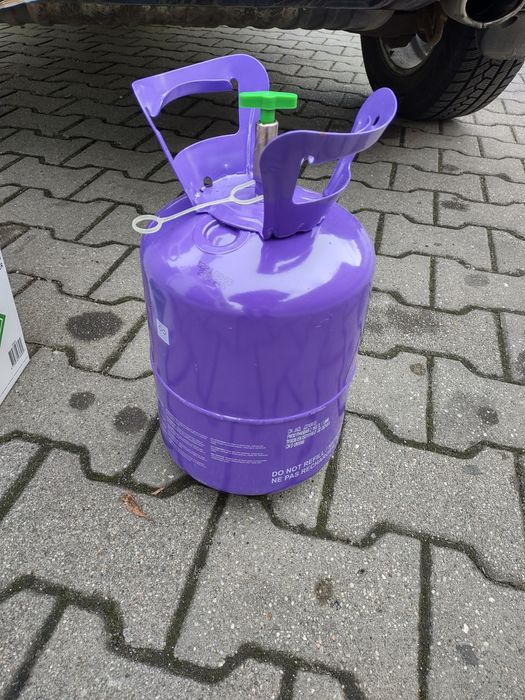 Sprzedam butle na hel do napełnienia
