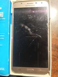 Телефон Samsung Galaxy J7 Neo разбит экран.