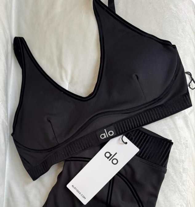 Оригінальний спортивний топ Alo Yoga Airlift Line Up • S • Нове • США