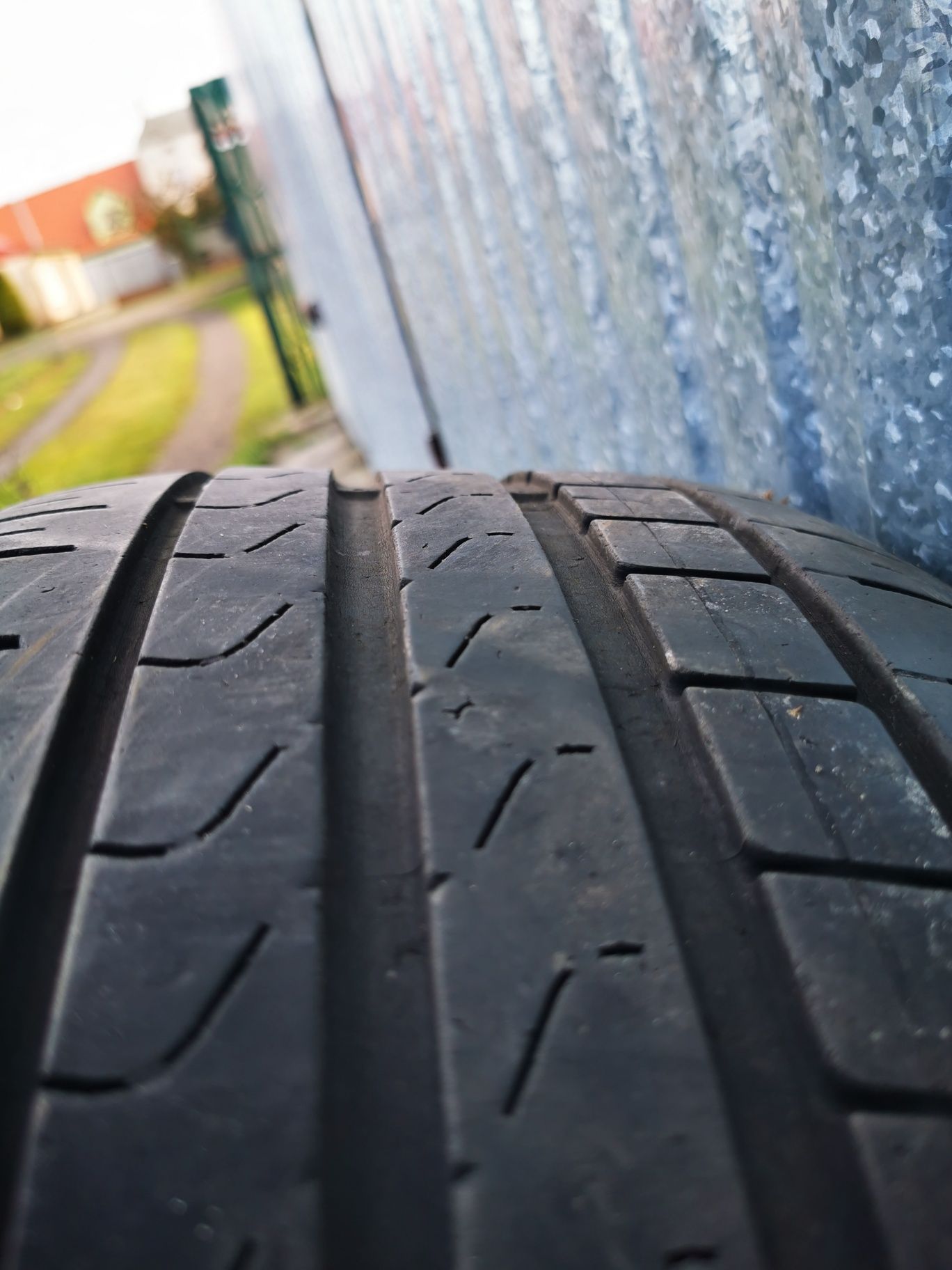 Opona używana 1szt Pirelli Cinturato P7 235/40 R18