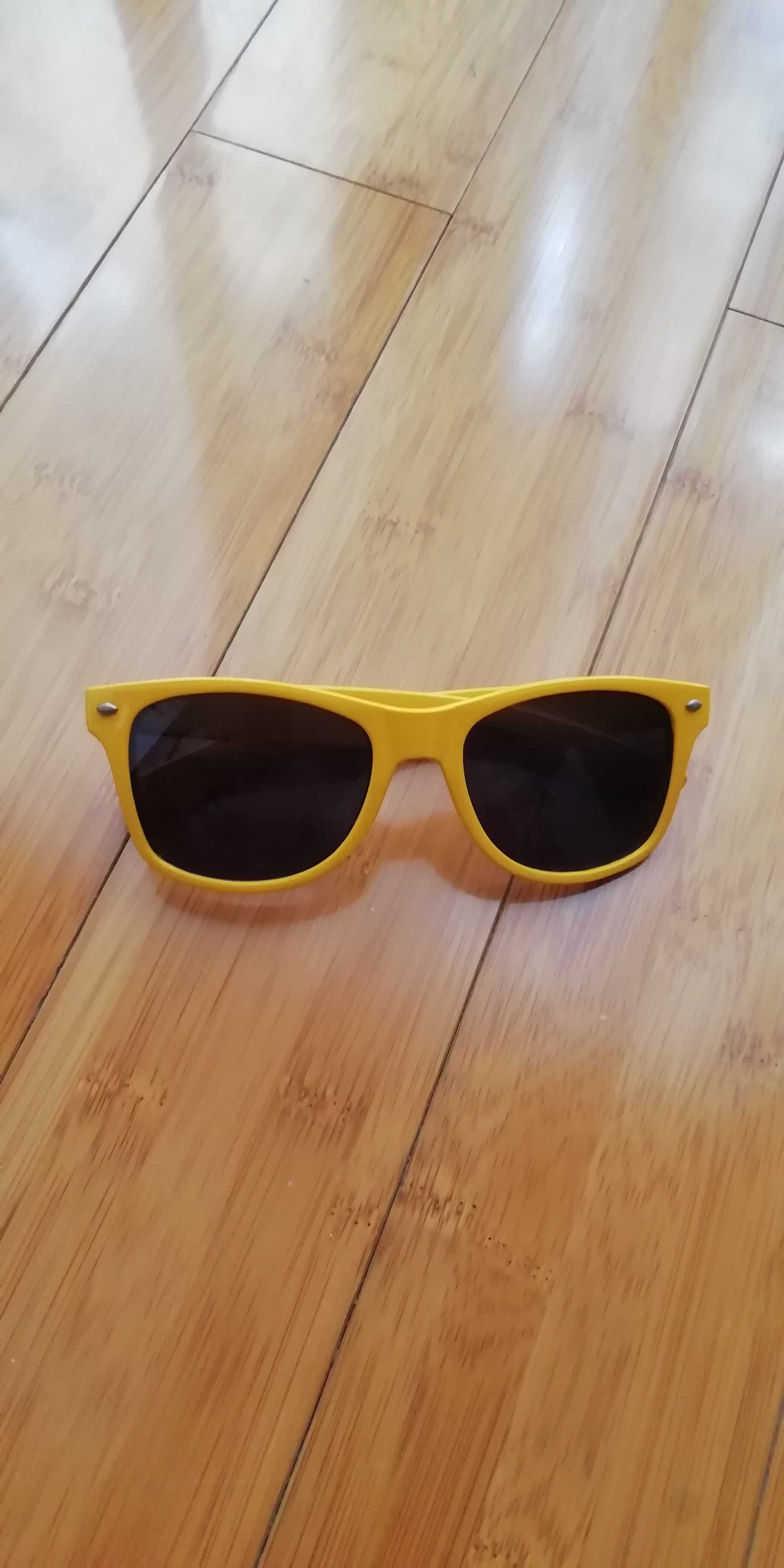Óculos de Sol - amarelos
