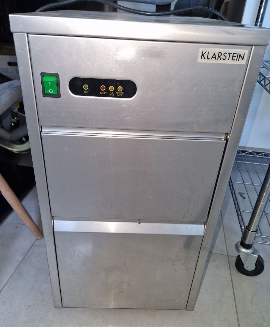Kostkarka Klarstein 25kg/24h