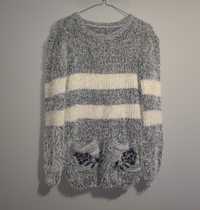 Sweter z kieszonkami S/M