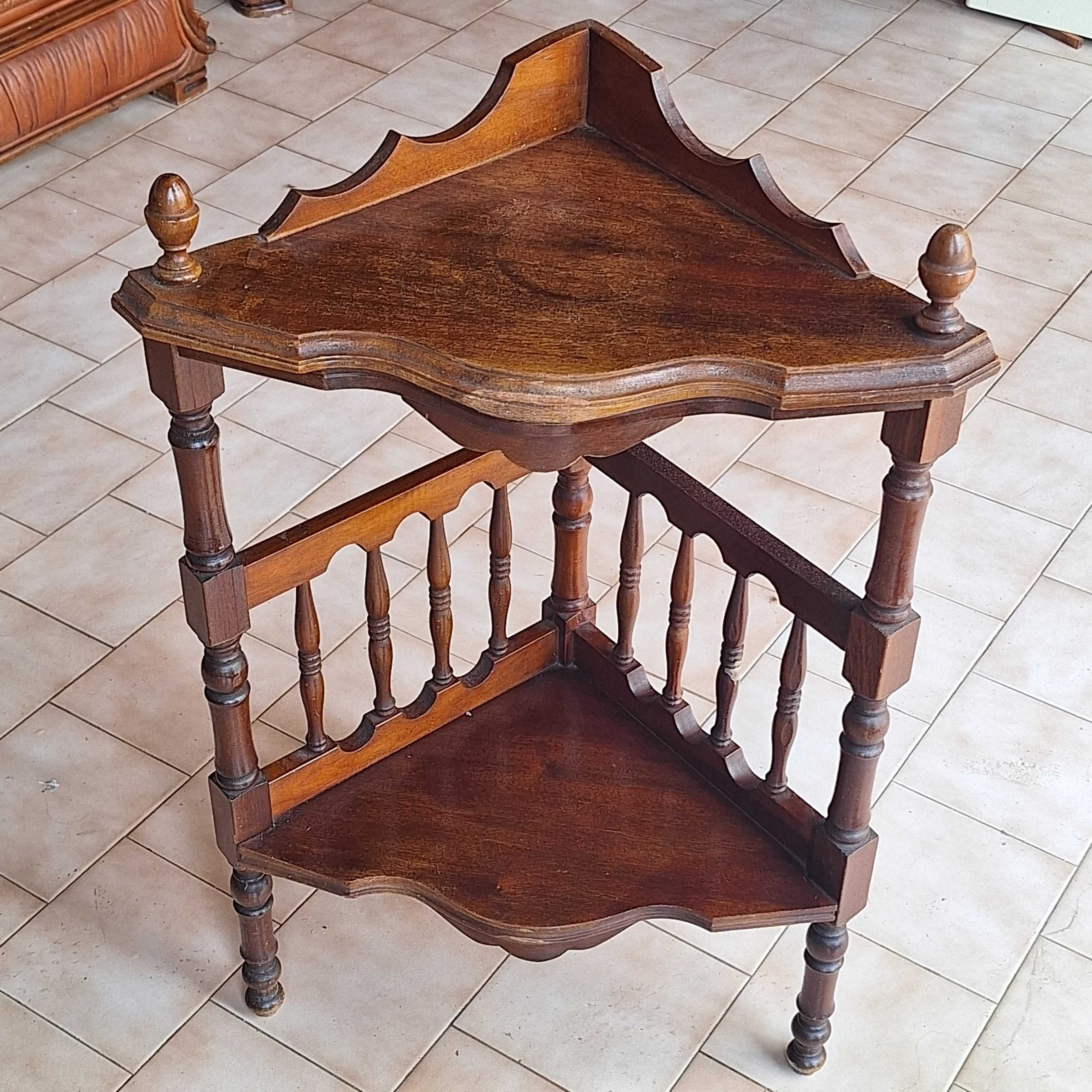 Mesa de apoio, de canto, com 2 andares