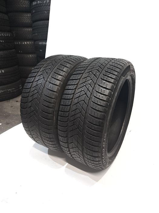 275/40/18 Pirelli Sottozero 3 MO ** 7mm-Dot 23 **