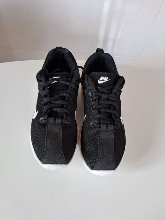 Sapatilhas adidas tamanho 38