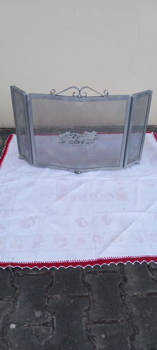 Grelha de protecção de fogão de sala