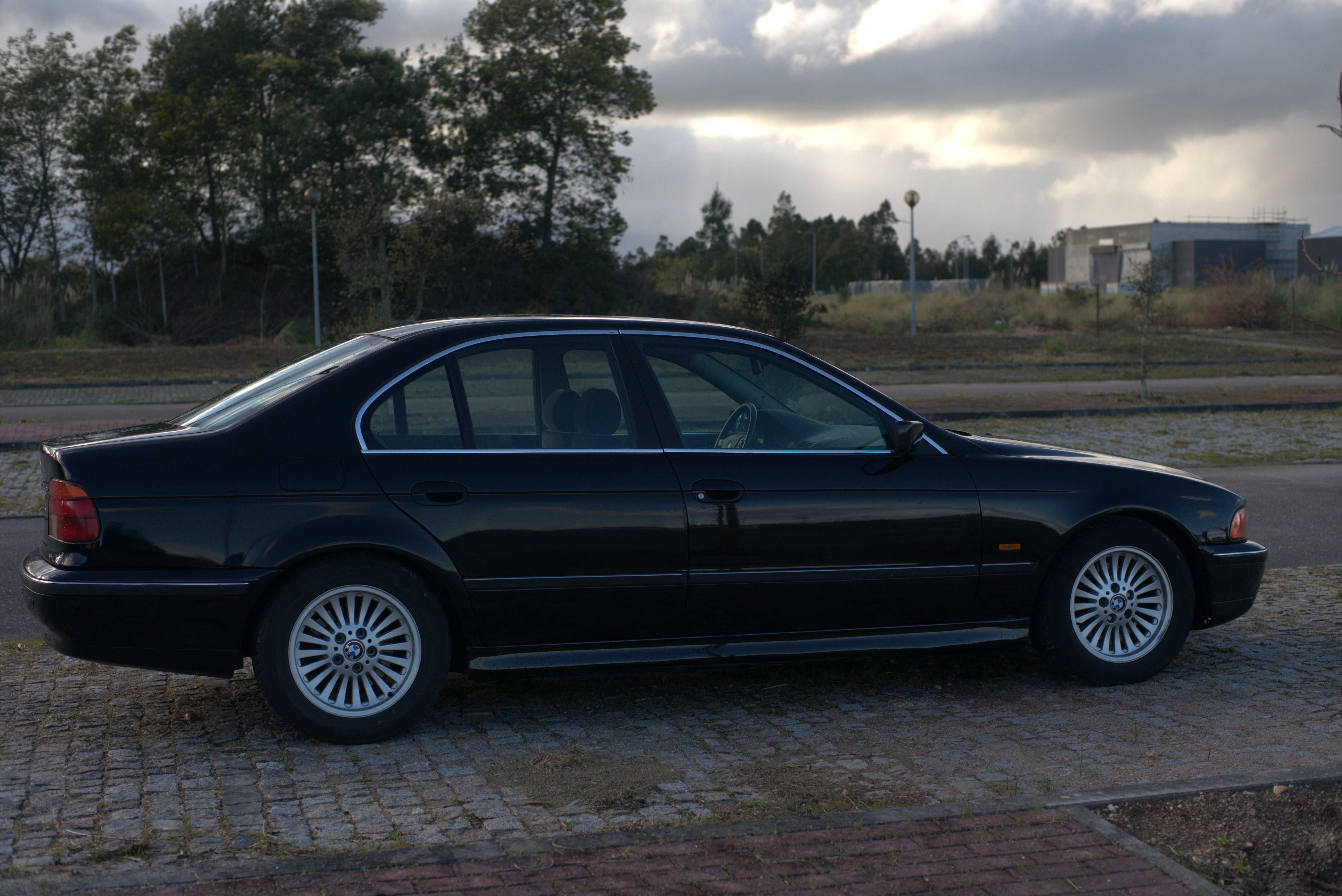 BMW 525TDS E39 .