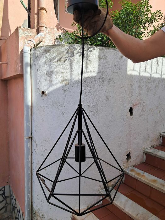 Candeeiro em muito bom estado