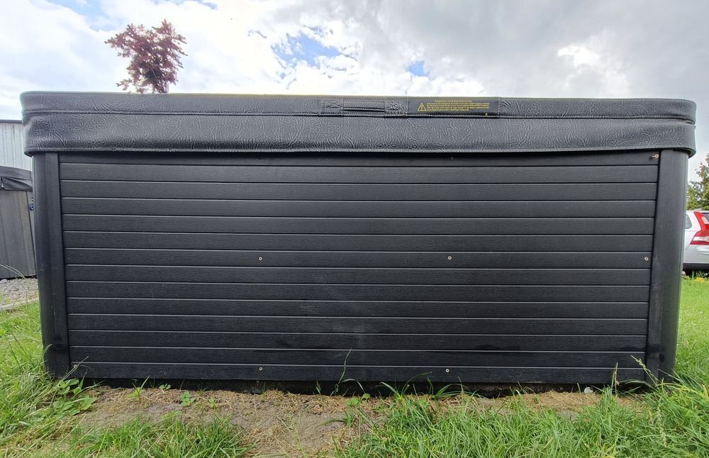 Jacuzzi ogrodowe całoroczne zimowe Balboa