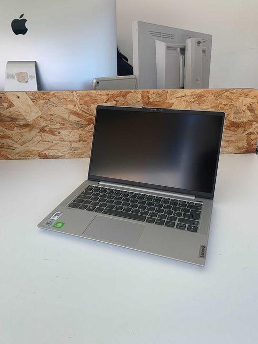 Lenovo IdeaPad 5 | i5-1035G1 | 8GB RAM | 512GB SSD | GeForce MX330