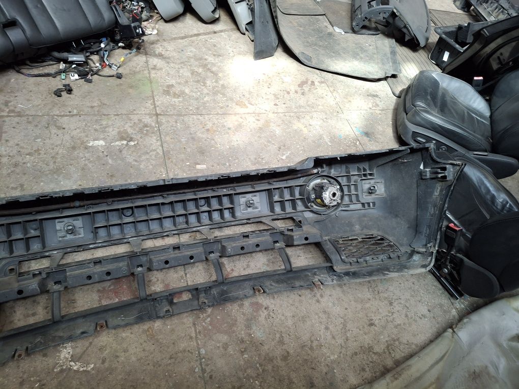 Бампер передній Range rover l322