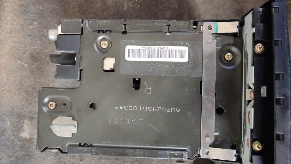 Tunel środkowy ramka radia radio panel klimatyzacji 2 din audi A6 C5