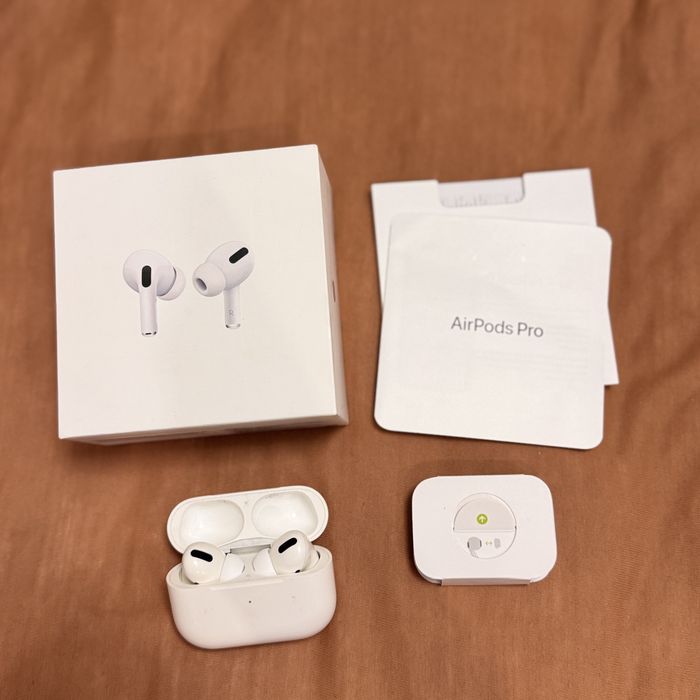 AirPods Pro 1st Generation (оригінал)