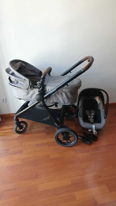 Carrinho Bebé Max-Cosi Zelia S Trio