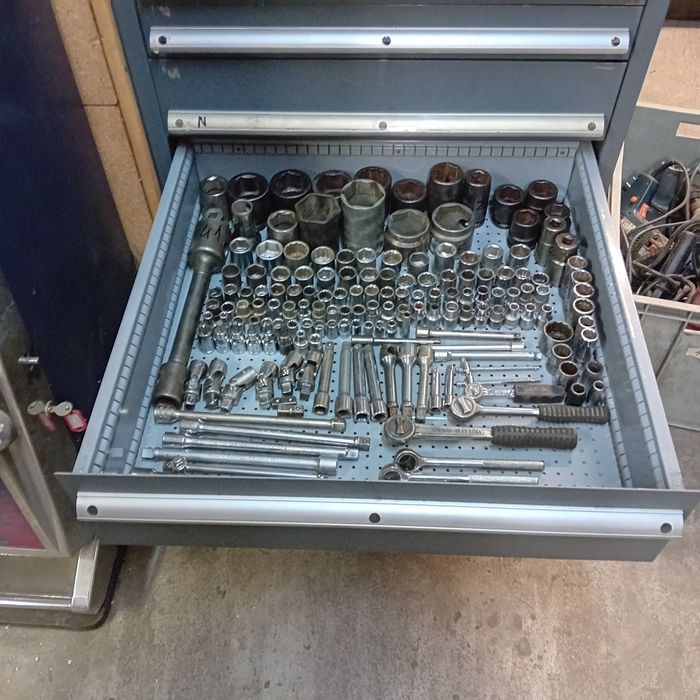 Klucze nasadowe nasadki grzechotki