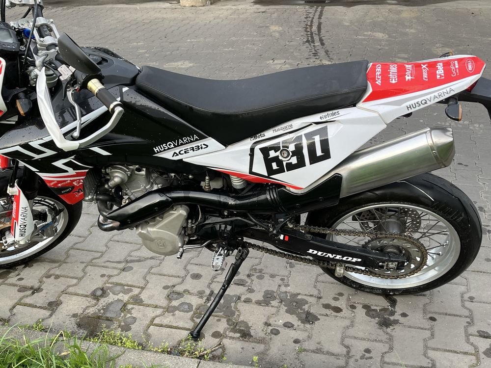 Supermoto husqvarna sm630