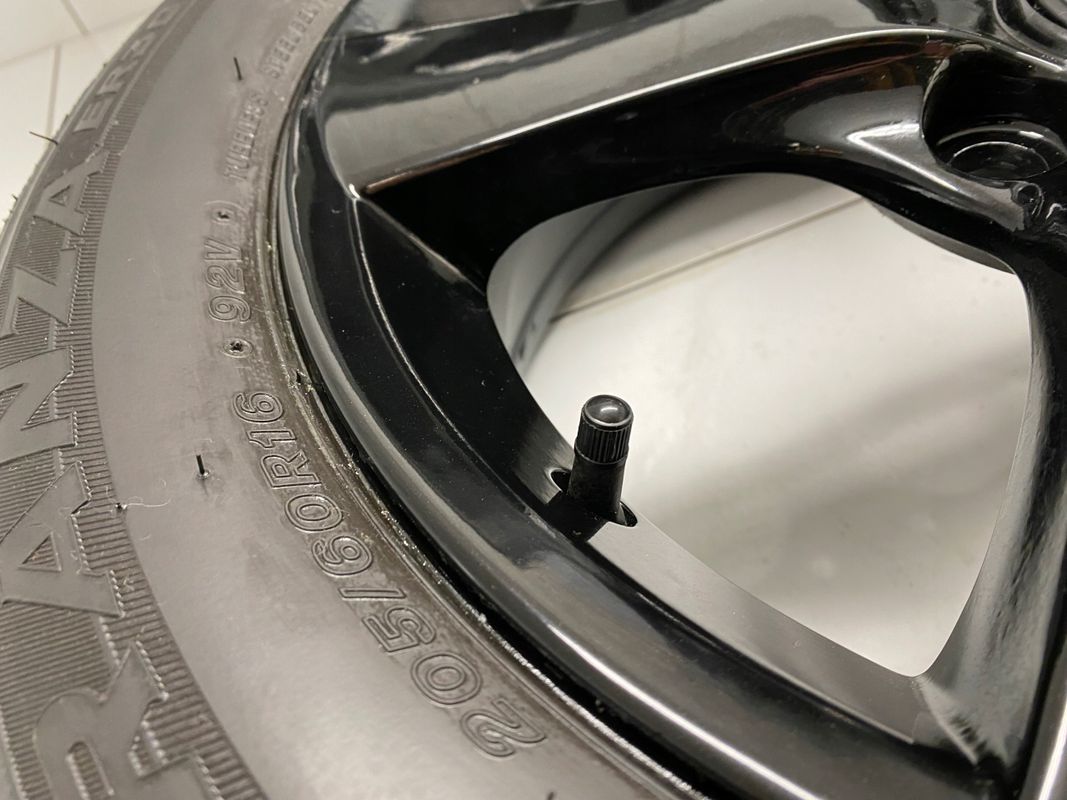 Kola Felgi 16 Mazda 205.60.16 Oem