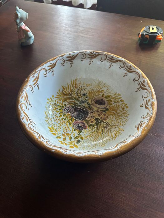 Taça pintada à mão