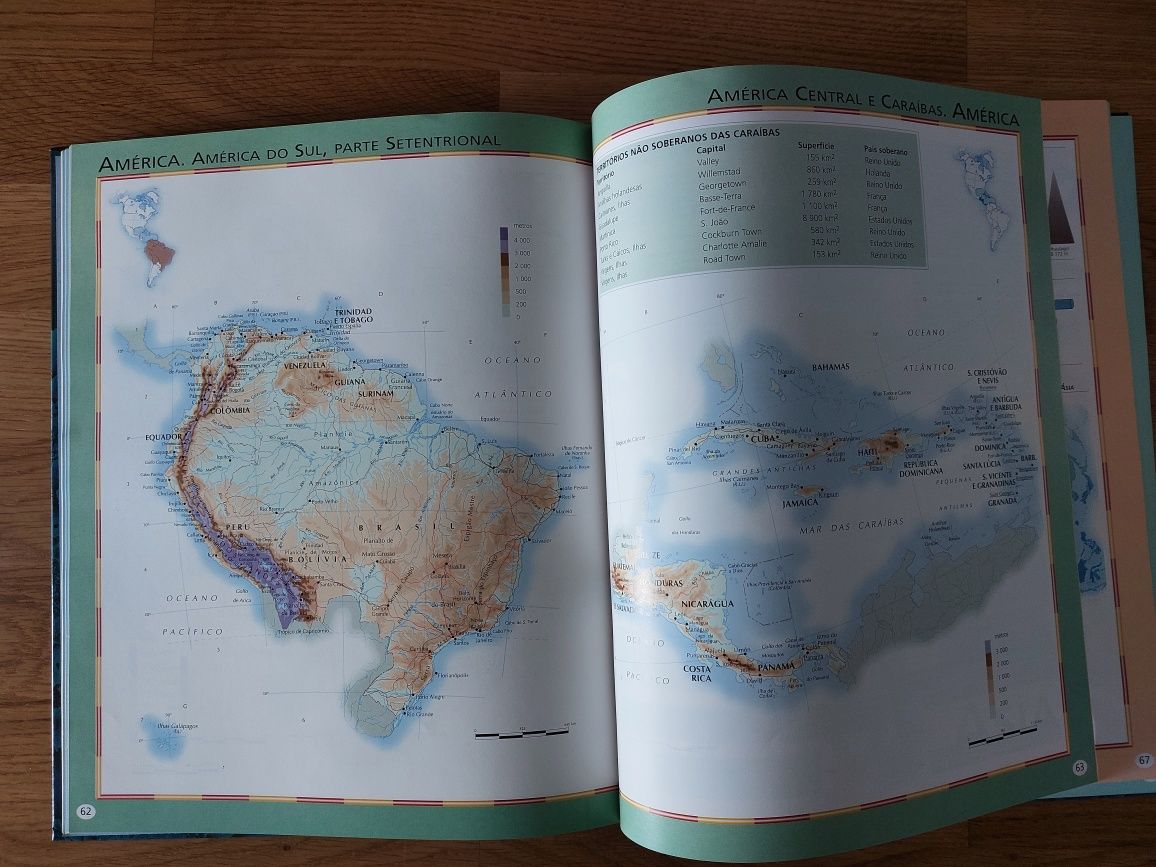 Livro Atlas Escolar Universal