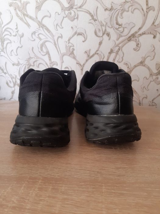 Мужские кроссовки Nike Revolution 6 Nn Оригинал