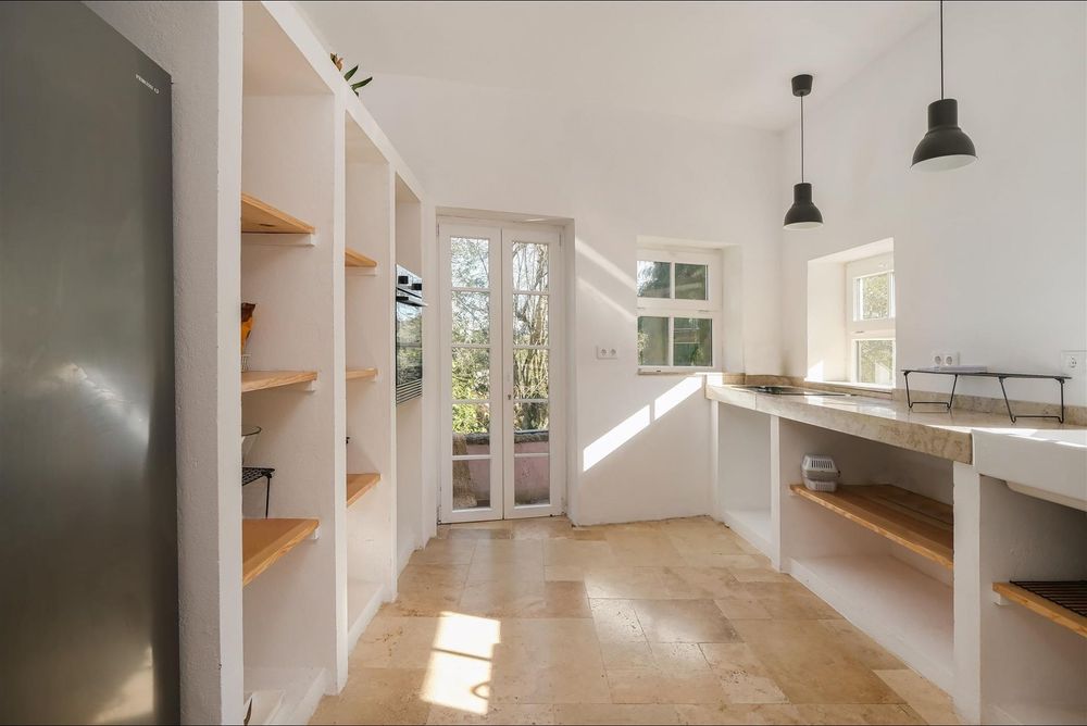 Arrendamento residencial de moradia independente no centro de Sintra