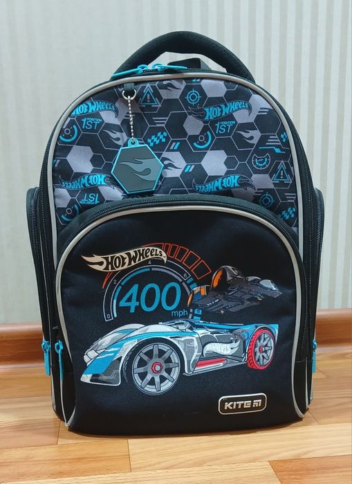 Рюкзак Kite Hot Wheels в идеальном состоянии