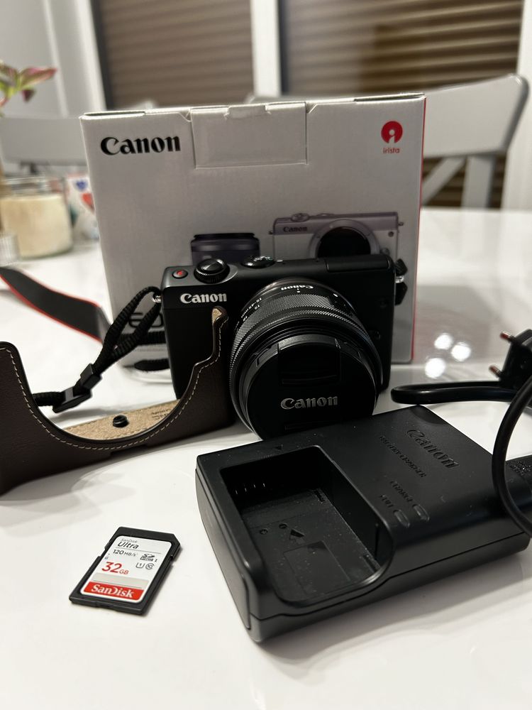 Aparat Canon EOS M100